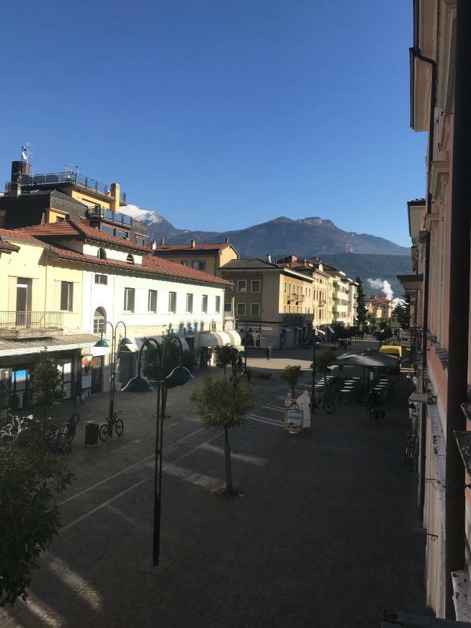 Casa Nika Lägenhet Riva del Garda Exteriör bild